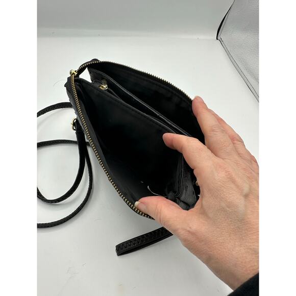 Leather crossbody/hip/shoulder bag in black - Picture 5 of 8